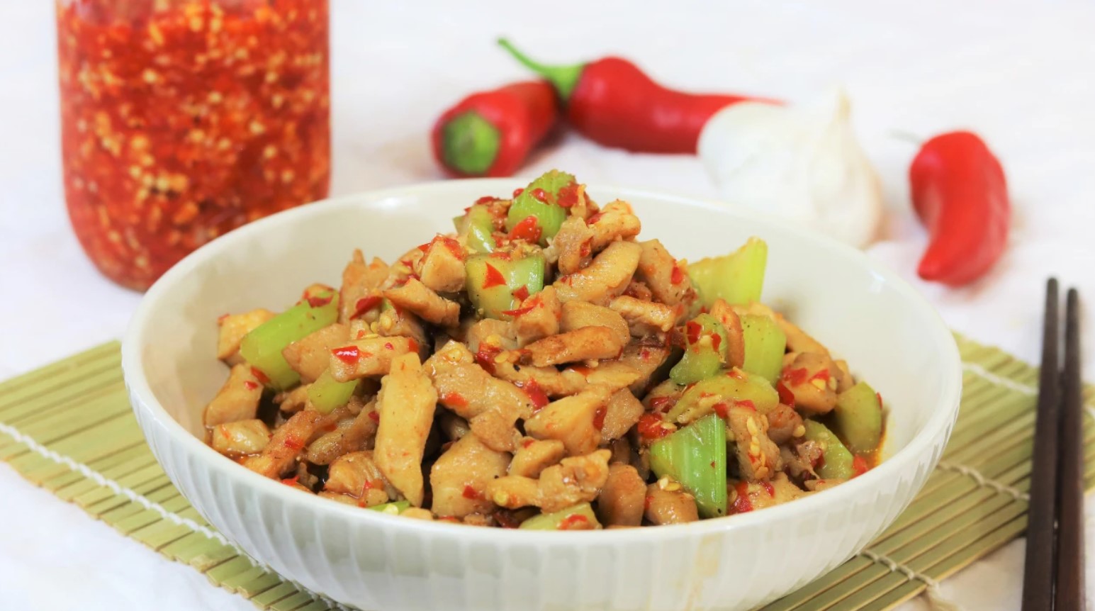 Chopped chilli chicken stir fry Recipe 1